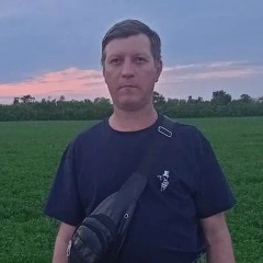 Юрий Назаренко